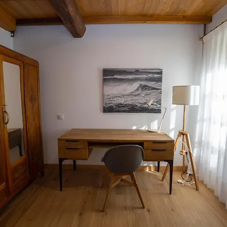 Casa Alameda 33 De Casas Figueiras En Ria Eo-ribadeo Ferienhaus Castropol